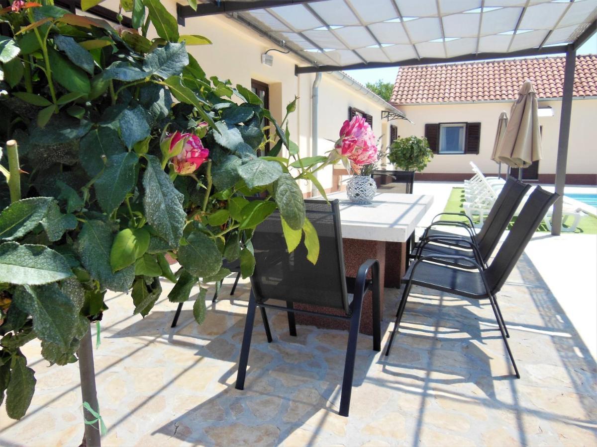 Holiday Home Tuta Polaca Экстерьер фото